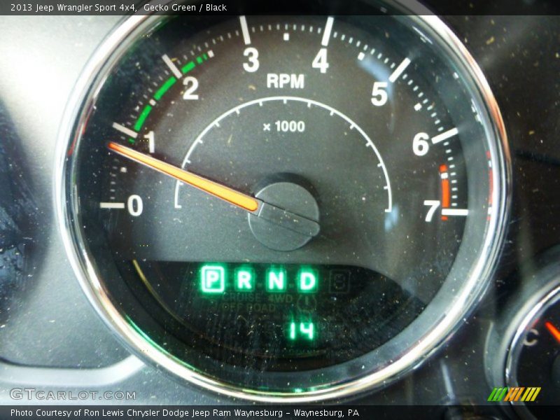 Gecko Green / Black 2013 Jeep Wrangler Sport 4x4