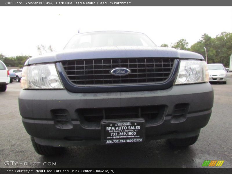 Dark Blue Pearl Metallic / Medium Parchment 2005 Ford Explorer XLS 4x4