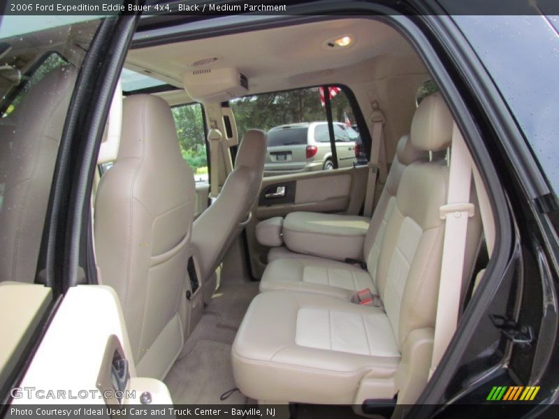 Black / Medium Parchment 2006 Ford Expedition Eddie Bauer 4x4