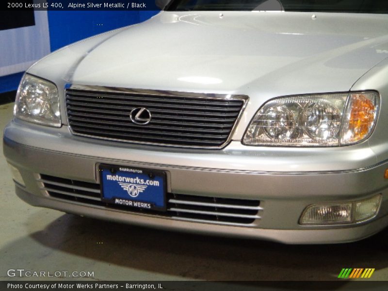 Alpine Silver Metallic / Black 2000 Lexus LS 400