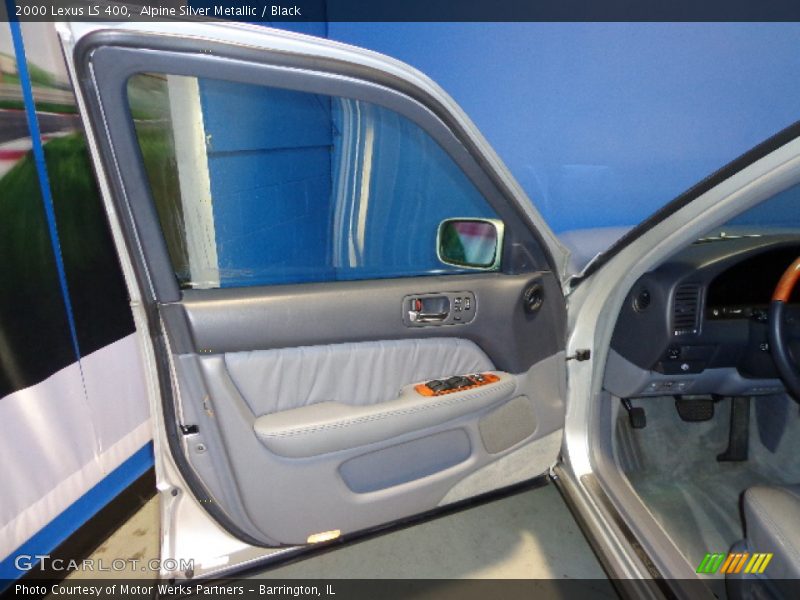 Alpine Silver Metallic / Black 2000 Lexus LS 400