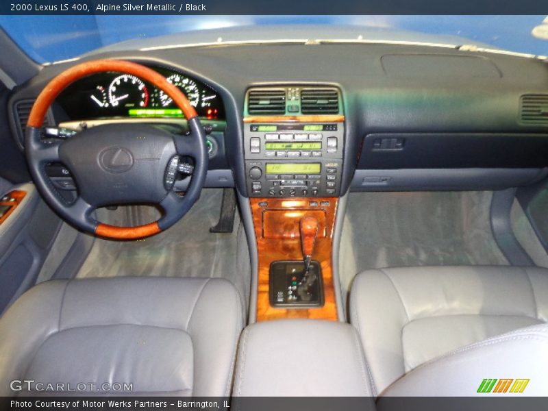 Alpine Silver Metallic / Black 2000 Lexus LS 400