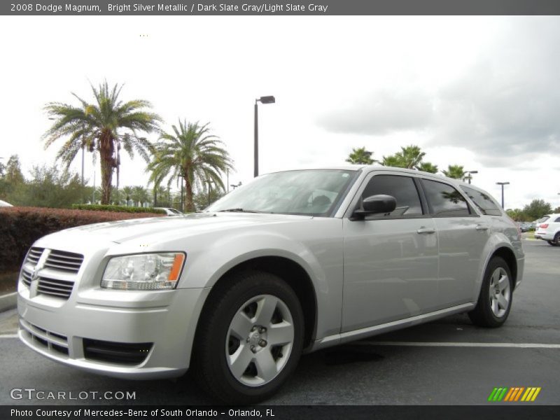 Bright Silver Metallic / Dark Slate Gray/Light Slate Gray 2008 Dodge Magnum