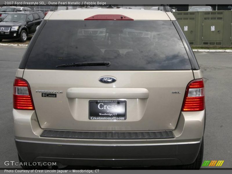 Dune Pearl Metallic / Pebble Beige 2007 Ford Freestyle SEL