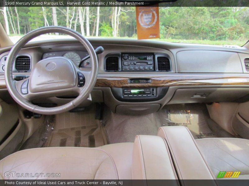 Dashboard of 1998 Grand Marquis LS