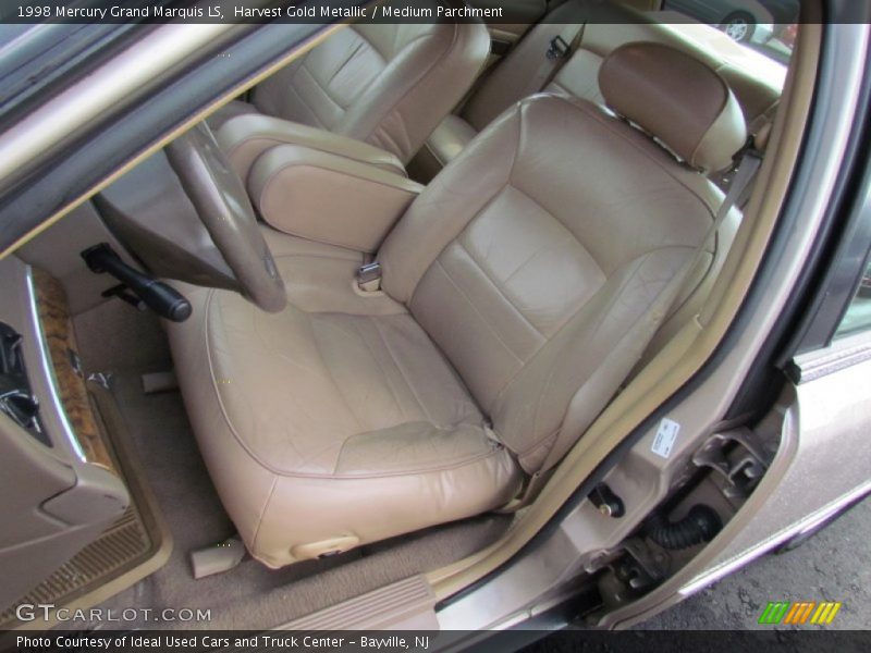 Front Seat of 1998 Grand Marquis LS