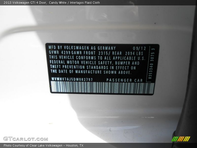 Candy White / Interlagos Plaid Cloth 2013 Volkswagen GTI 4 Door