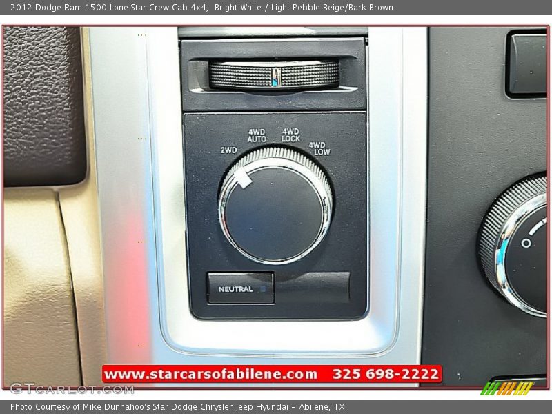 Bright White / Light Pebble Beige/Bark Brown 2012 Dodge Ram 1500 Lone Star Crew Cab 4x4