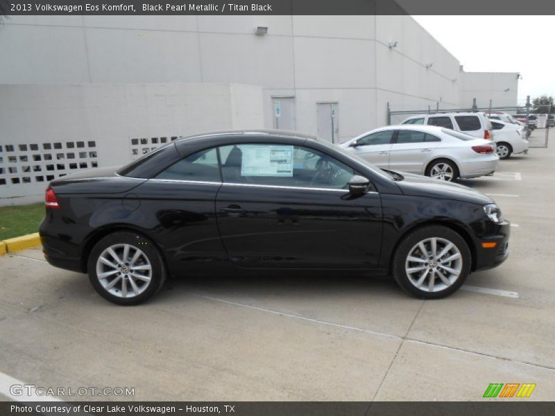 Black Pearl Metallic / Titan Black 2013 Volkswagen Eos Komfort