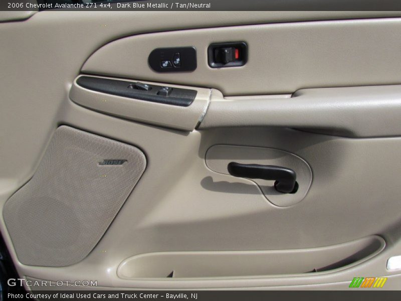 Dark Blue Metallic / Tan/Neutral 2006 Chevrolet Avalanche Z71 4x4