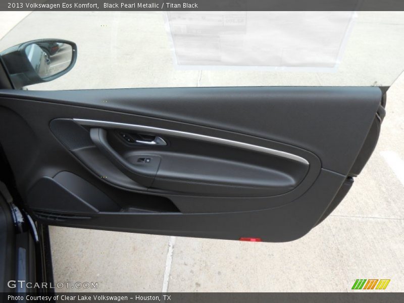 Door Panel of 2013 Eos Komfort