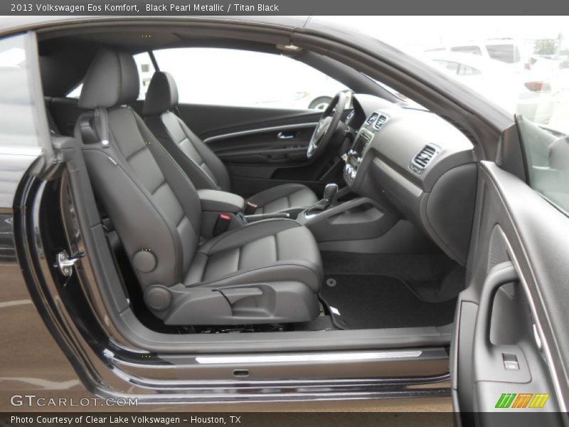  2013 Eos Komfort Titan Black Interior