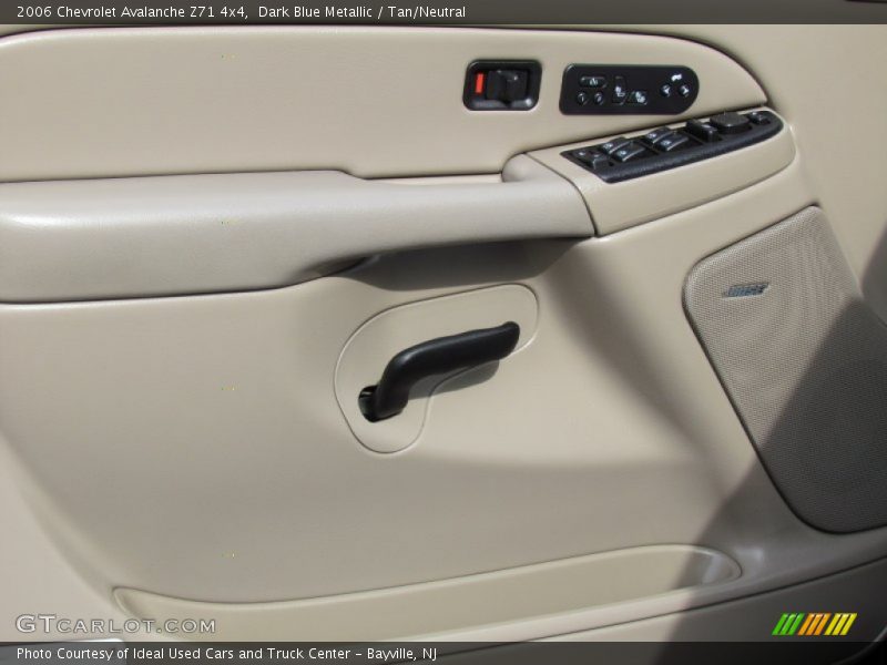 Dark Blue Metallic / Tan/Neutral 2006 Chevrolet Avalanche Z71 4x4