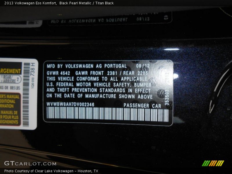 Black Pearl Metallic / Titan Black 2013 Volkswagen Eos Komfort