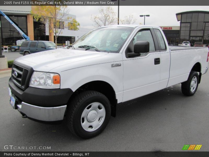 Oxford White / Medium Flint Grey 2005 Ford F150 XL Regular Cab 4x4