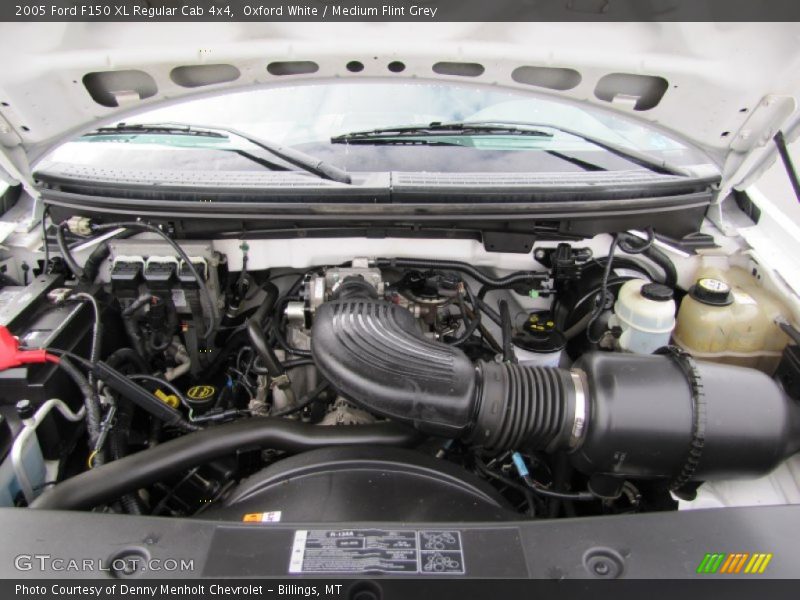 Oxford White / Medium Flint Grey 2005 Ford F150 XL Regular Cab 4x4