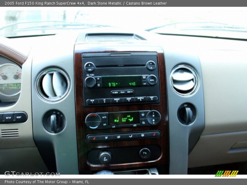 Controls of 2005 F150 King Ranch SuperCrew 4x4