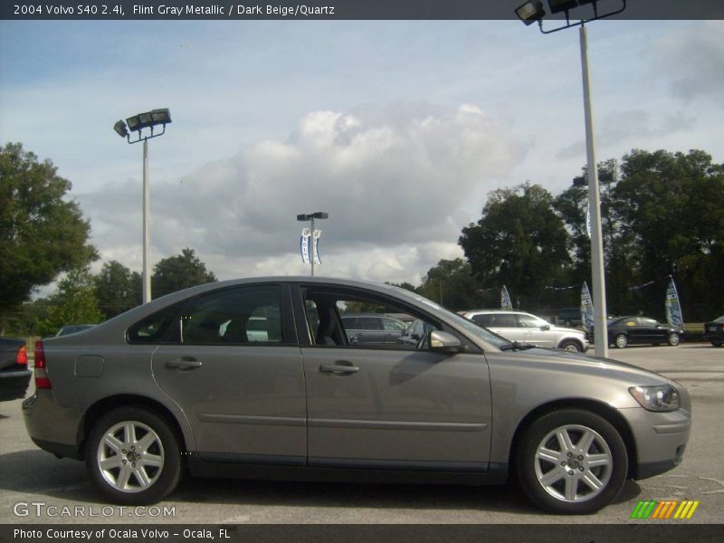 Flint Gray Metallic / Dark Beige/Quartz 2004 Volvo S40 2.4i