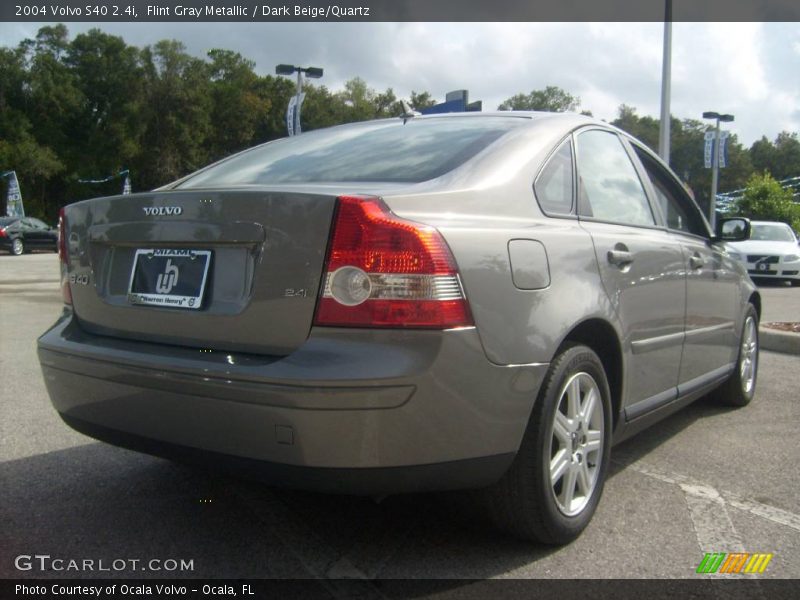 Flint Gray Metallic / Dark Beige/Quartz 2004 Volvo S40 2.4i