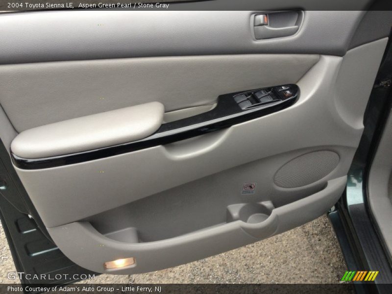 Aspen Green Pearl / Stone Gray 2004 Toyota Sienna LE