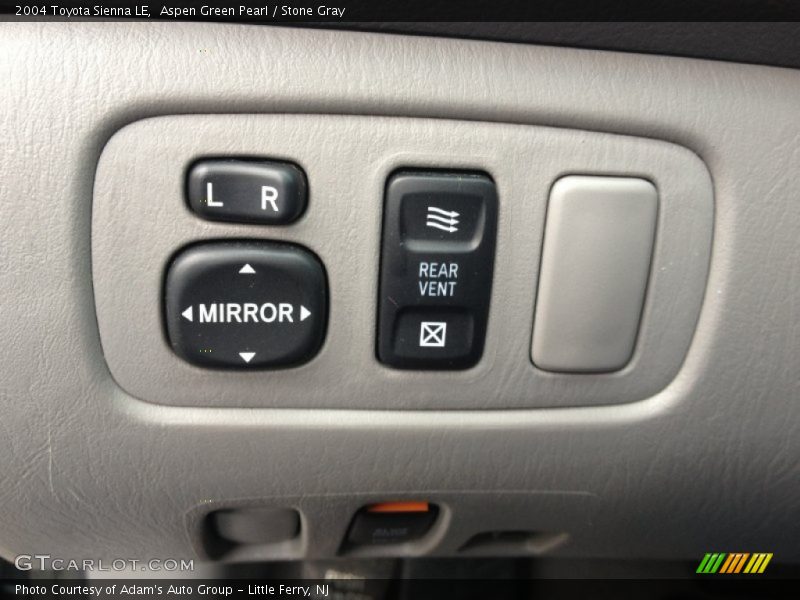 Aspen Green Pearl / Stone Gray 2004 Toyota Sienna LE