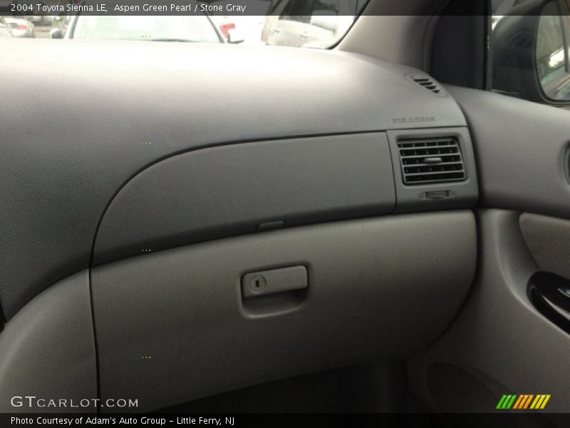 Aspen Green Pearl / Stone Gray 2004 Toyota Sienna LE