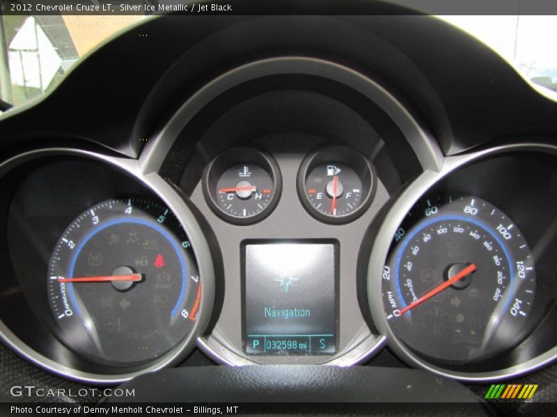 Silver Ice Metallic / Jet Black 2012 Chevrolet Cruze LT