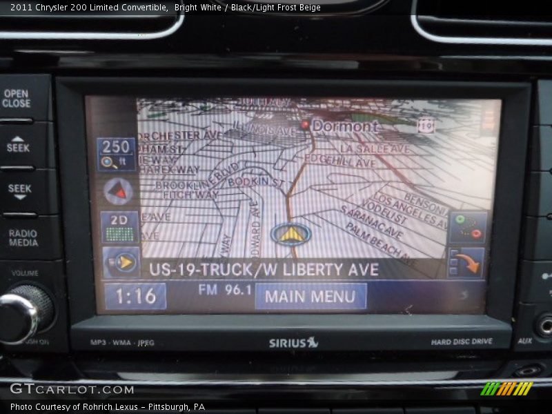 Bright White / Black/Light Frost Beige 2011 Chrysler 200 Limited Convertible