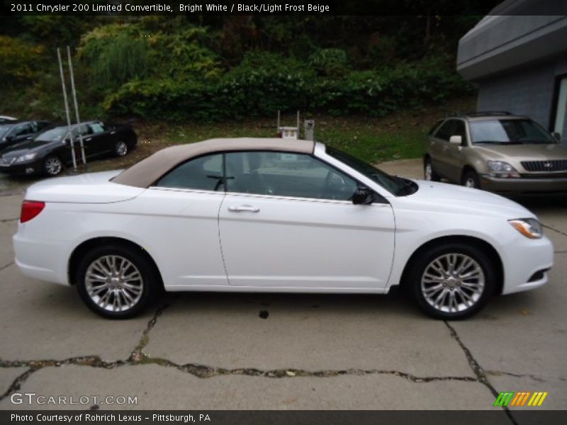 Bright White / Black/Light Frost Beige 2011 Chrysler 200 Limited Convertible