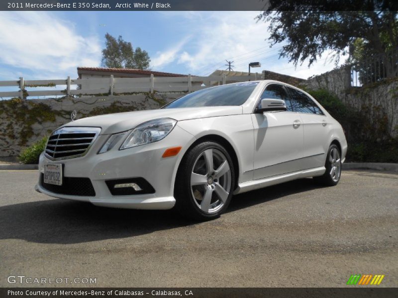 Arctic White / Black 2011 Mercedes-Benz E 350 Sedan