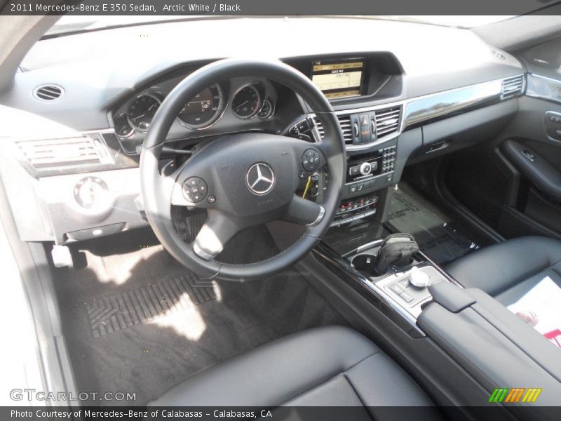 Arctic White / Black 2011 Mercedes-Benz E 350 Sedan