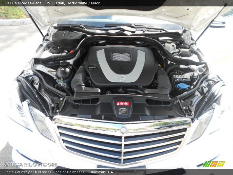 Arctic White / Black 2011 Mercedes-Benz E 350 Sedan