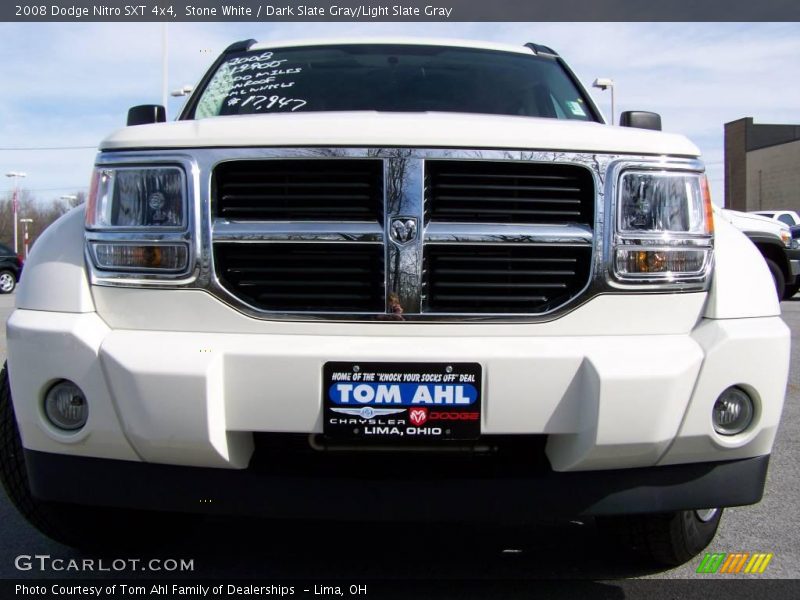 Stone White / Dark Slate Gray/Light Slate Gray 2008 Dodge Nitro SXT 4x4
