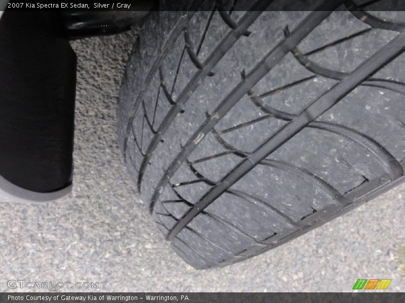Silver / Gray 2007 Kia Spectra EX Sedan