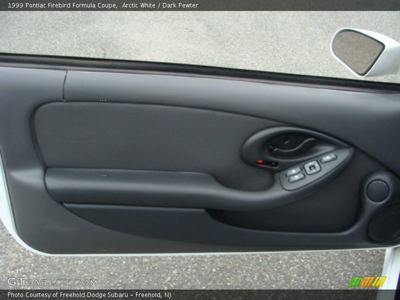 Arctic White / Dark Pewter 1999 Pontiac Firebird Formula Coupe