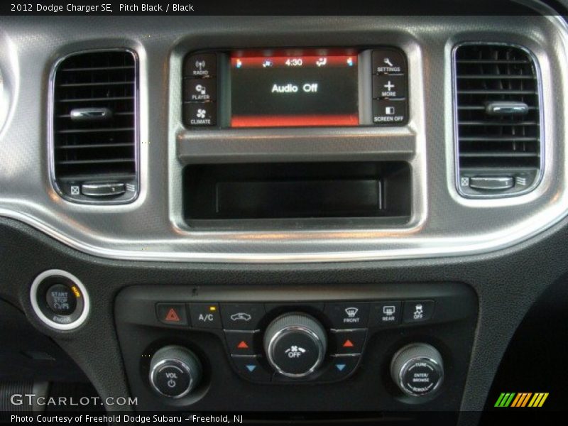 Pitch Black / Black 2012 Dodge Charger SE