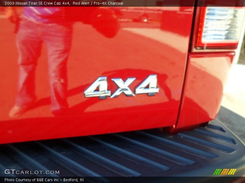 Red Alert / Pro-4X Charcoal 2009 Nissan Titan SE Crew Cab 4x4