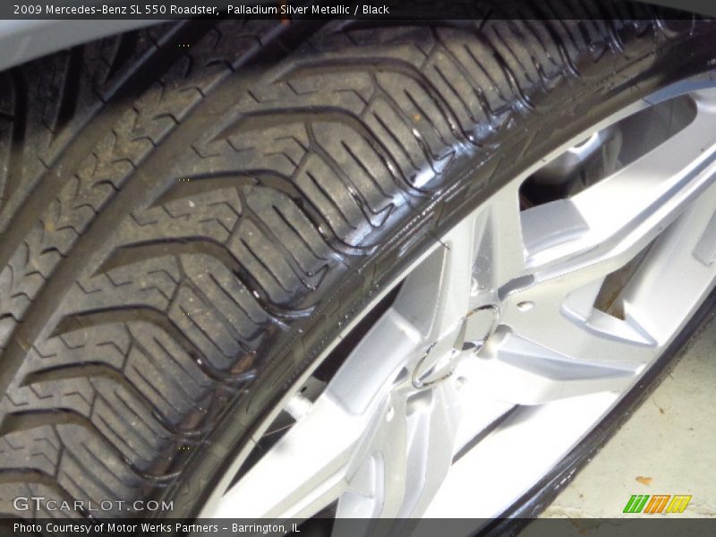 Palladium Silver Metallic / Black 2009 Mercedes-Benz SL 550 Roadster