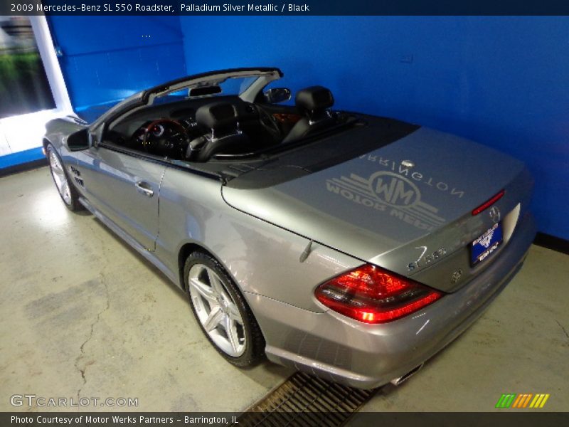 Palladium Silver Metallic / Black 2009 Mercedes-Benz SL 550 Roadster