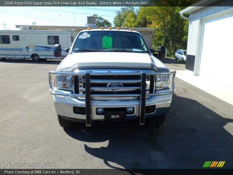 Oxford White / Medium Flint 2005 Ford F350 Super Duty FX4 Crew Cab 4x4 Dually
