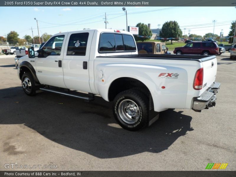 Oxford White / Medium Flint 2005 Ford F350 Super Duty FX4 Crew Cab 4x4 Dually