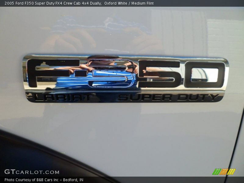 Oxford White / Medium Flint 2005 Ford F350 Super Duty FX4 Crew Cab 4x4 Dually