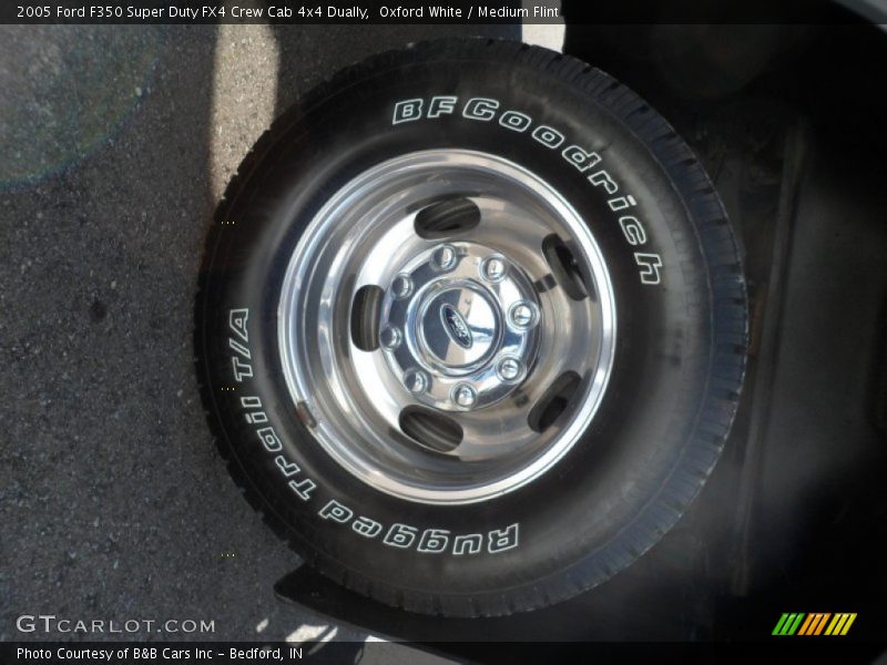 Oxford White / Medium Flint 2005 Ford F350 Super Duty FX4 Crew Cab 4x4 Dually