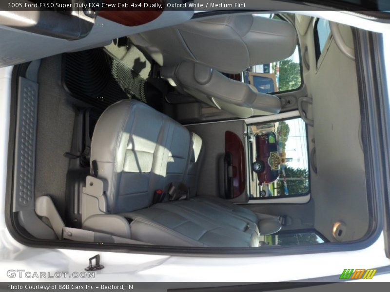 Oxford White / Medium Flint 2005 Ford F350 Super Duty FX4 Crew Cab 4x4 Dually