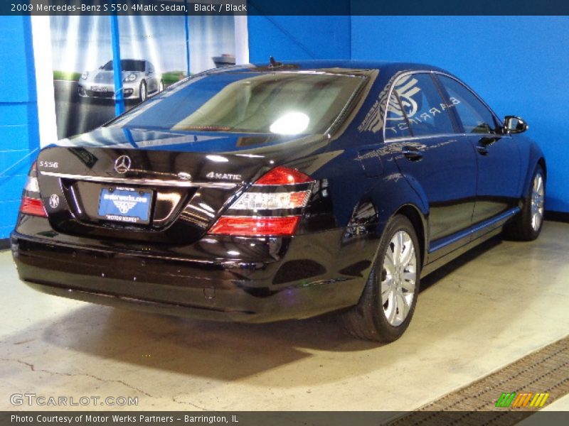 Black / Black 2009 Mercedes-Benz S 550 4Matic Sedan