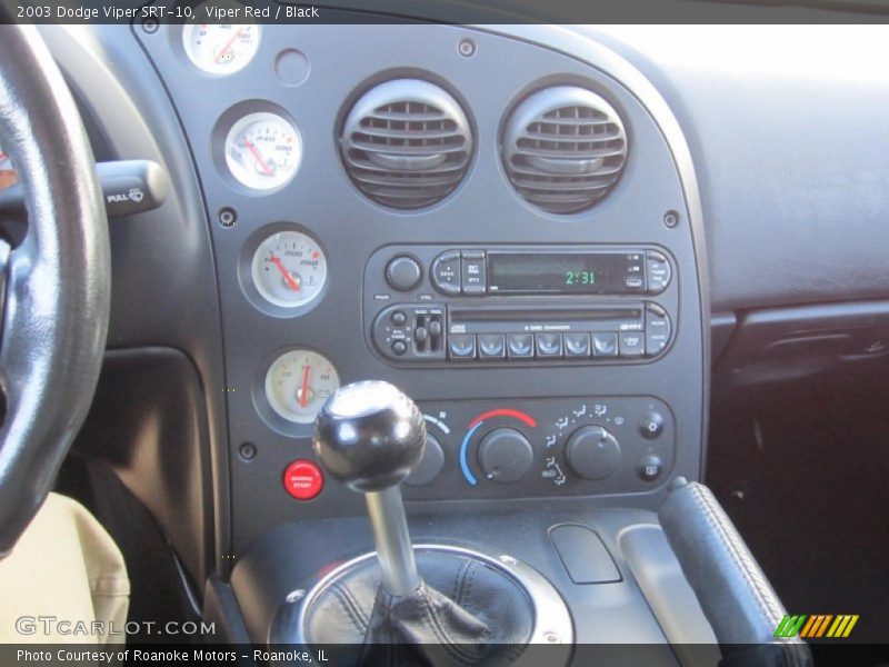 Controls of 2003 Viper SRT-10