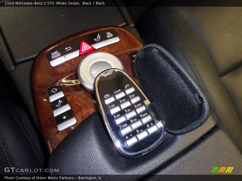 Black / Black 2009 Mercedes-Benz S 550 4Matic Sedan