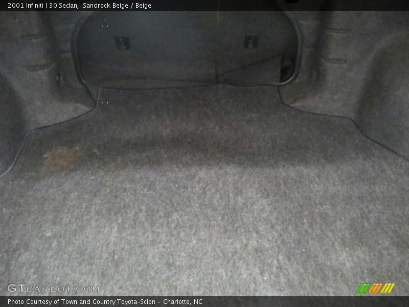 Sandrock Beige / Beige 2001 Infiniti I 30 Sedan