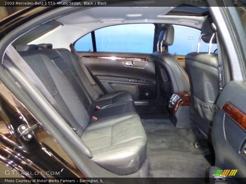 Black / Black 2009 Mercedes-Benz S 550 4Matic Sedan