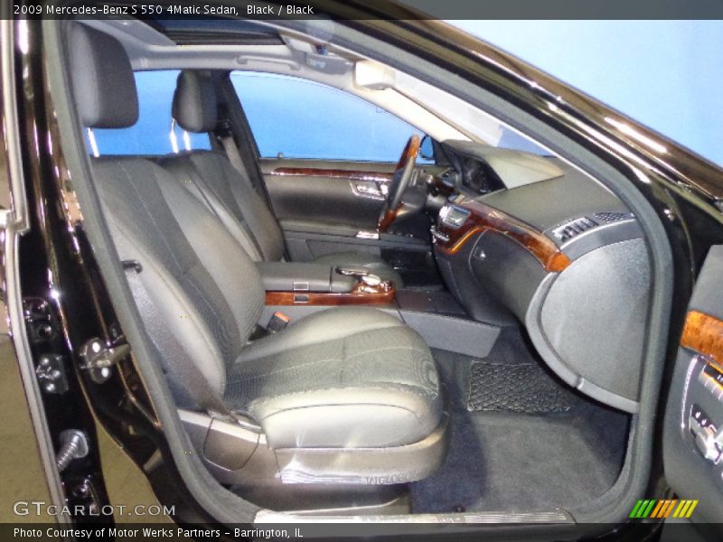 Black / Black 2009 Mercedes-Benz S 550 4Matic Sedan